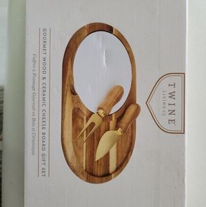 Gourmet Wood & Ceramic Cheese Board Gift Set